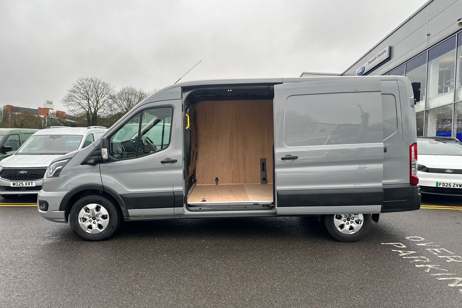 Used Ford Transit 2025 for sale - 76464307: Photo 34