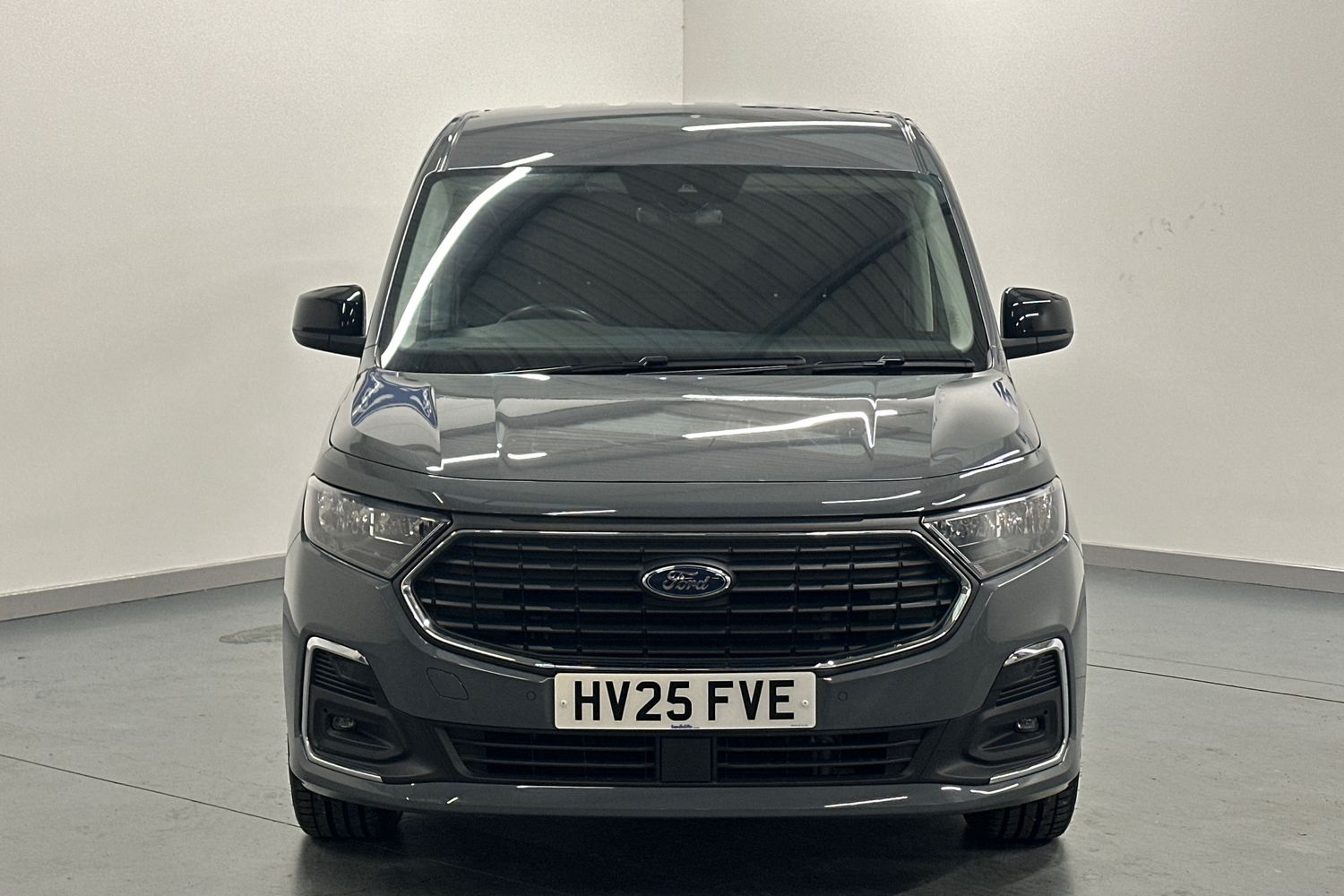 Used Ford Transit Connect 2025 for sale - 77260793: Photo 2