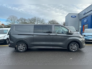 Used Ford Transit Custom 2025 for sale - 76884758: Photo