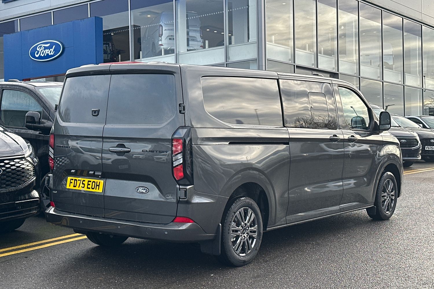 Used Ford Transit Custom 2025 for sale - 76884758: Photo 4