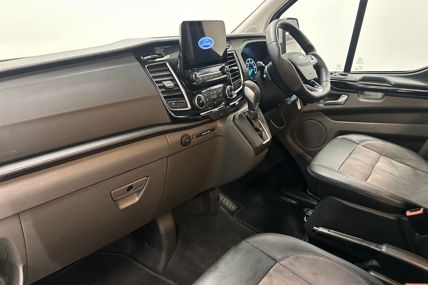 Used Ford Transit Custom 2023 for sale - 76426104: Photo 13