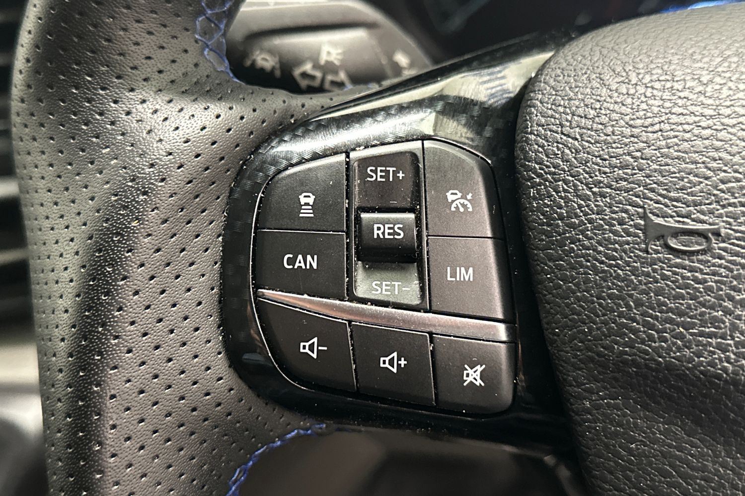 Used Ford Transit Custom 2023 for sale - 76426104: Photo 25