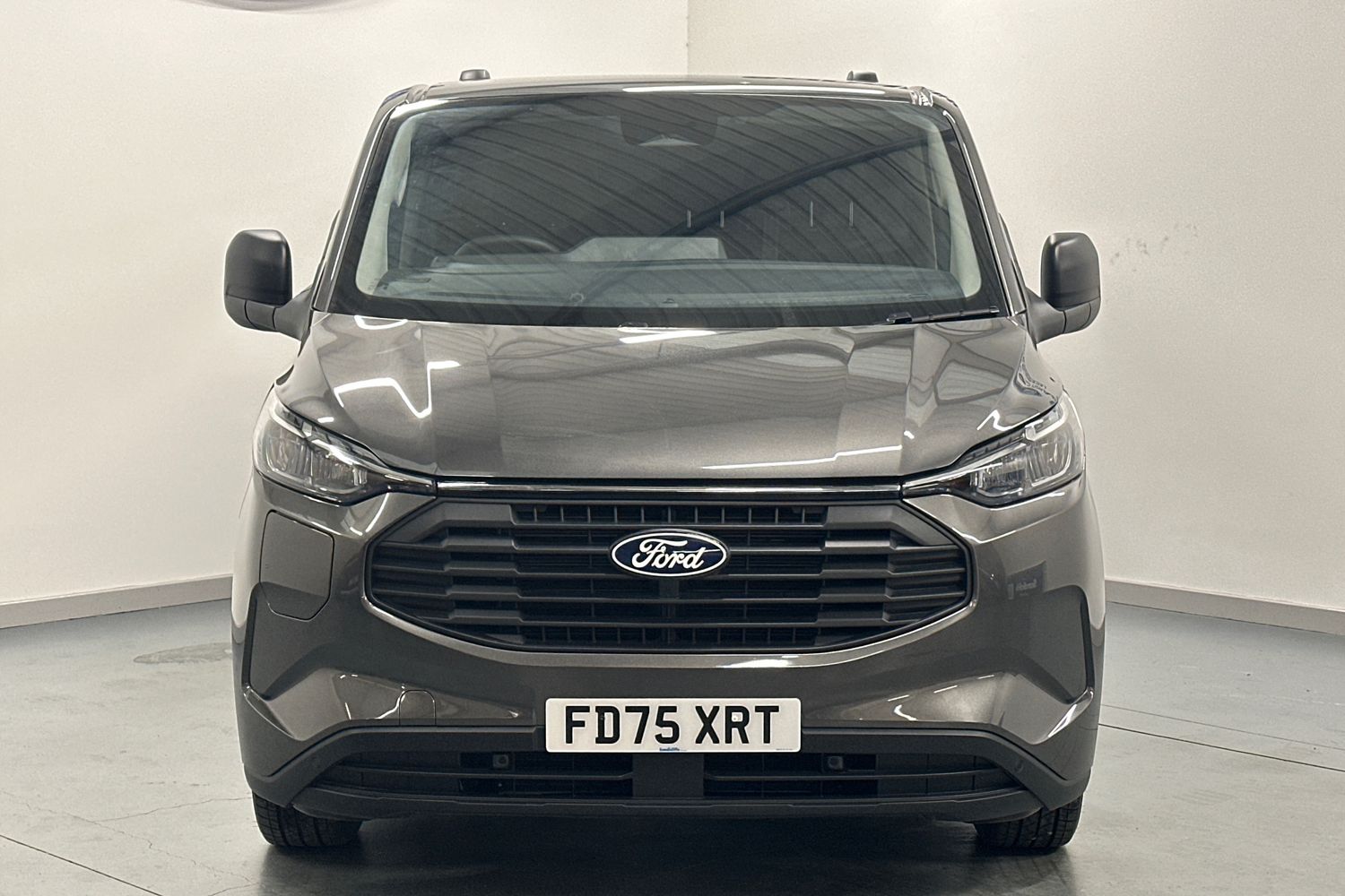 Used Ford Transit Custom 2025 for sale - 77605083: Photo 2