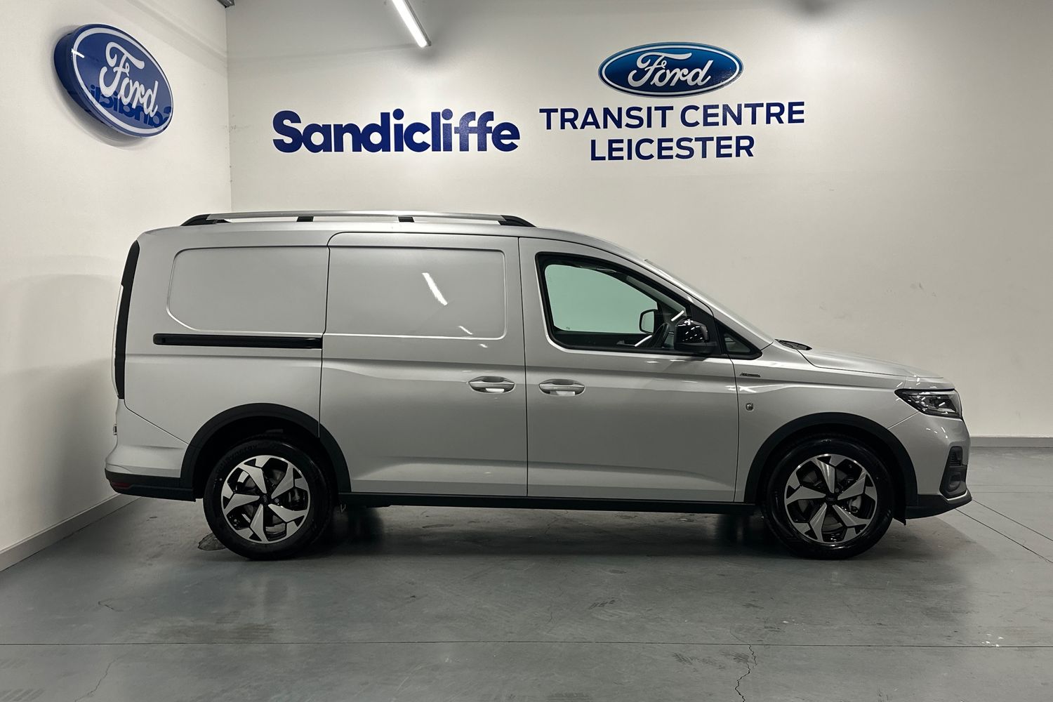 Used Ford Transit Connect 2025 for sale - 76396803: Photo 3