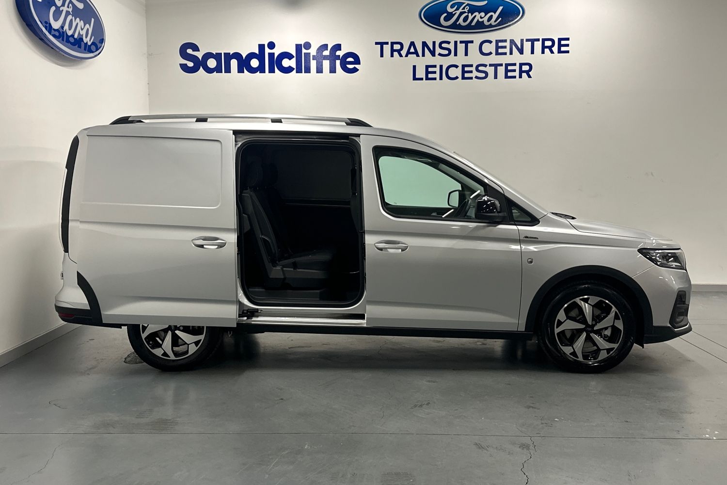 Used Ford Transit Connect 2025 for sale - 76396803: Photo 45