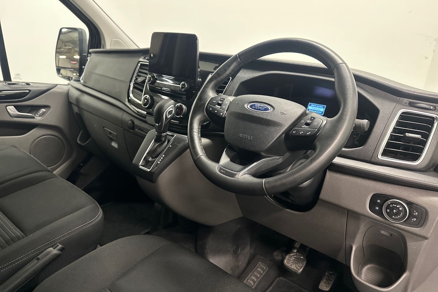 Used Ford Transit Custom 2023 for sale - 76612575: Photo 10