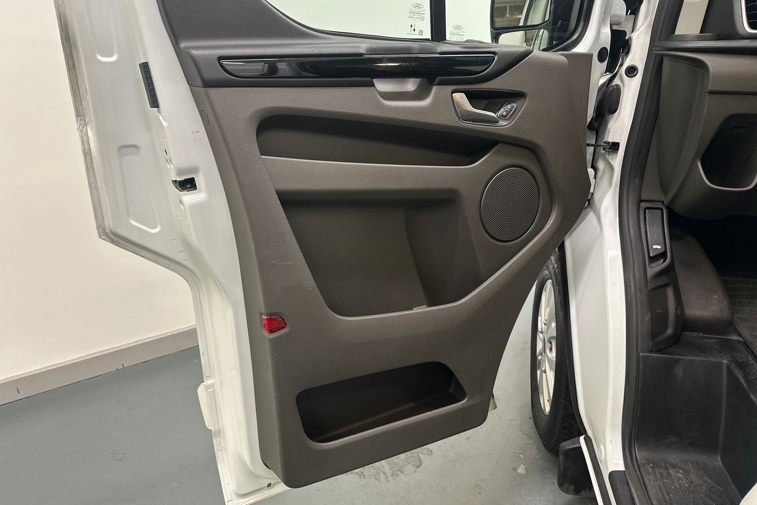 Used Ford Transit Custom 2022 for sale - 76627505: Photo 16