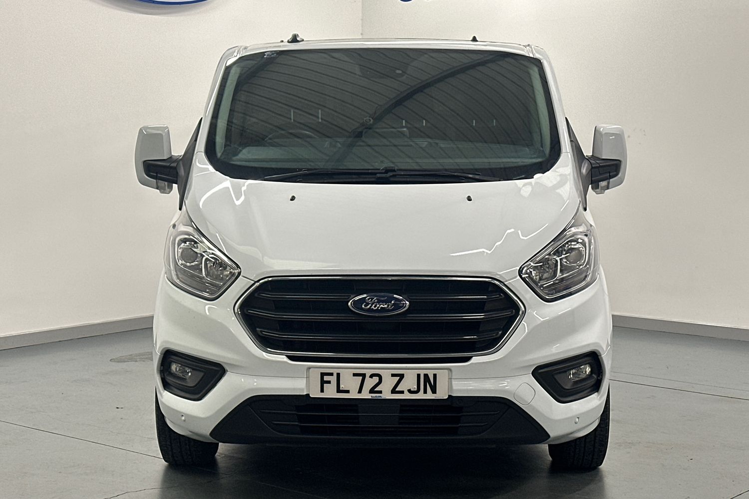 Used Ford Transit Custom 2022 for sale - 76627505: Photo 2