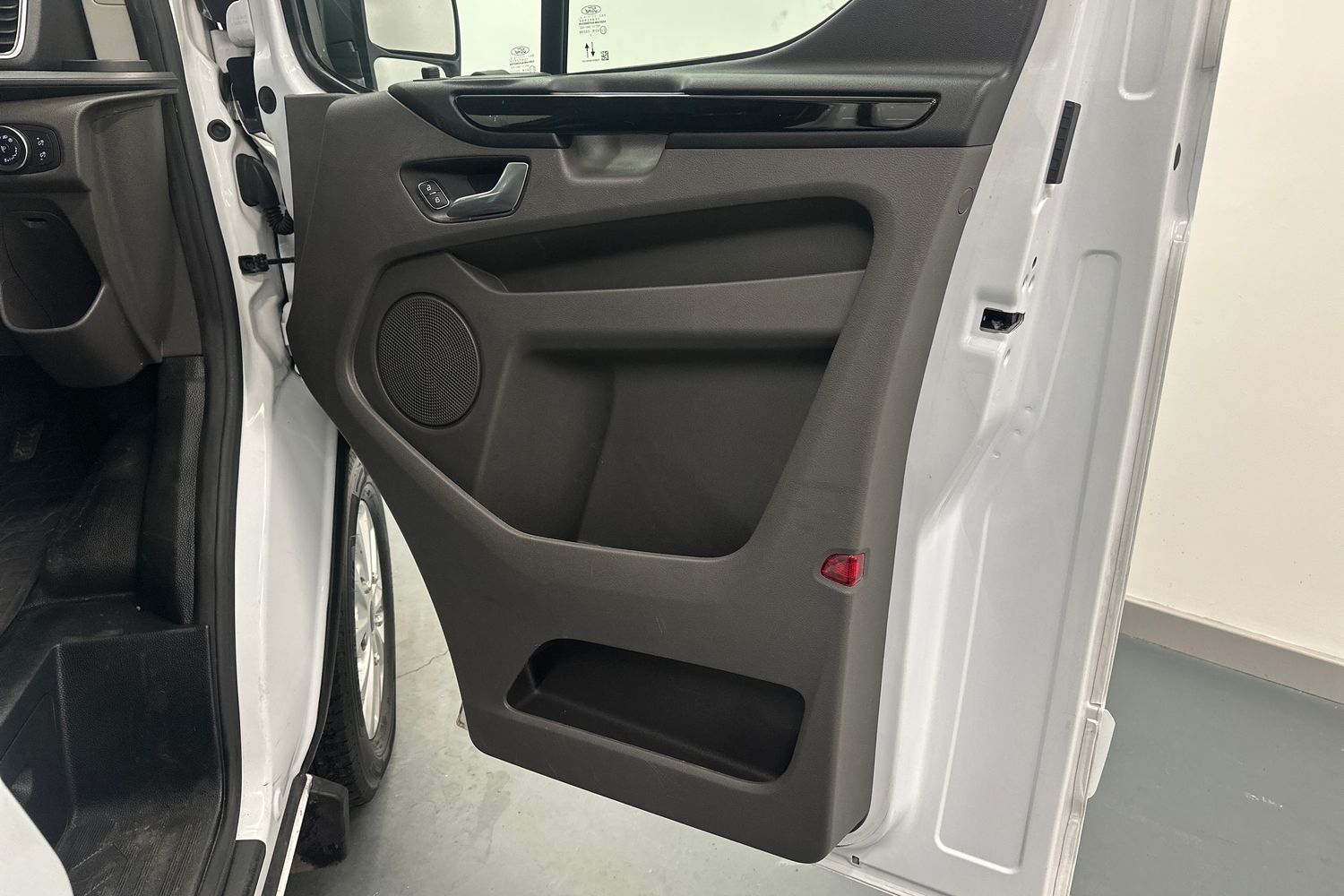 Used Ford Transit Custom 2022 for sale - 76627505: Photo 20