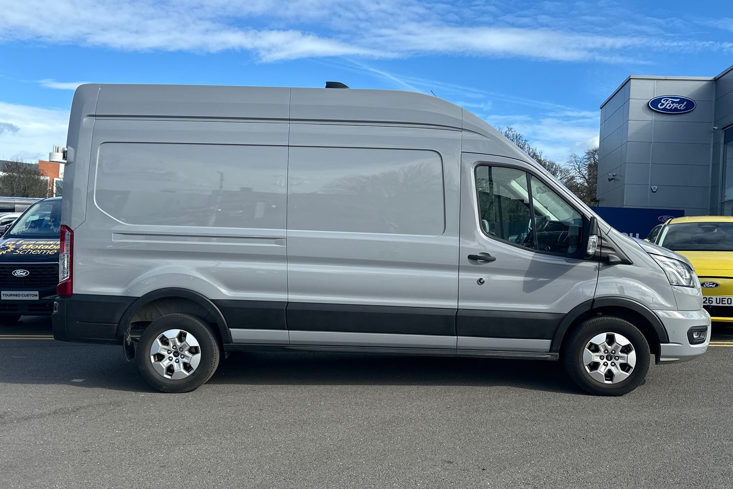 Used Ford Transit 2025 for sale - 78027102: Photo 2
