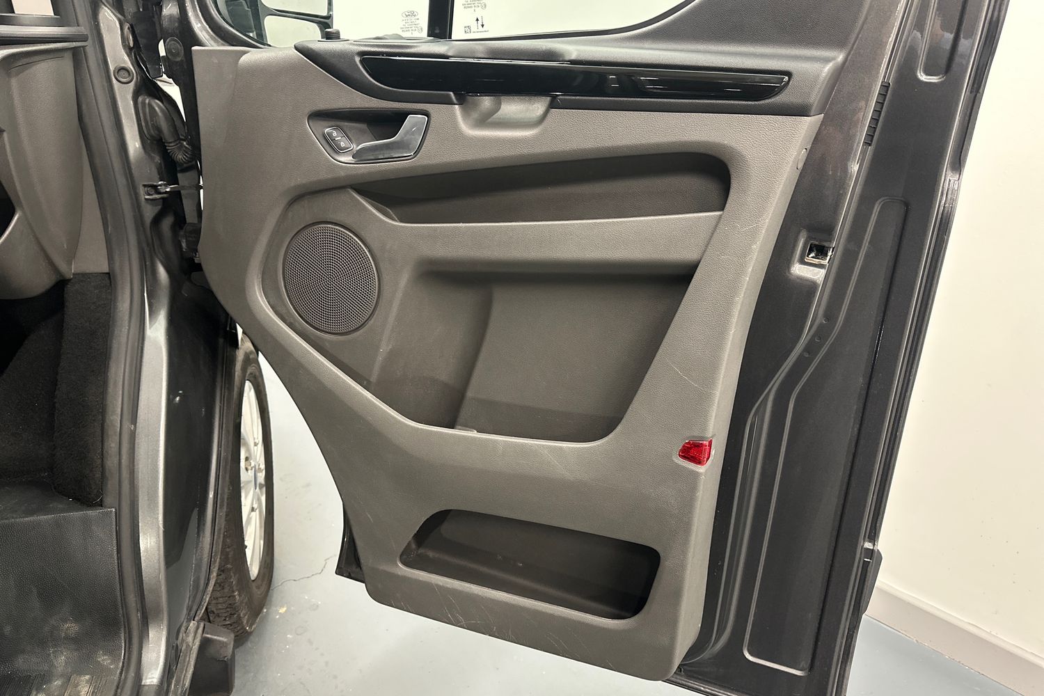 Used Ford Transit Custom 2023 for sale - 76821492: Photo 21