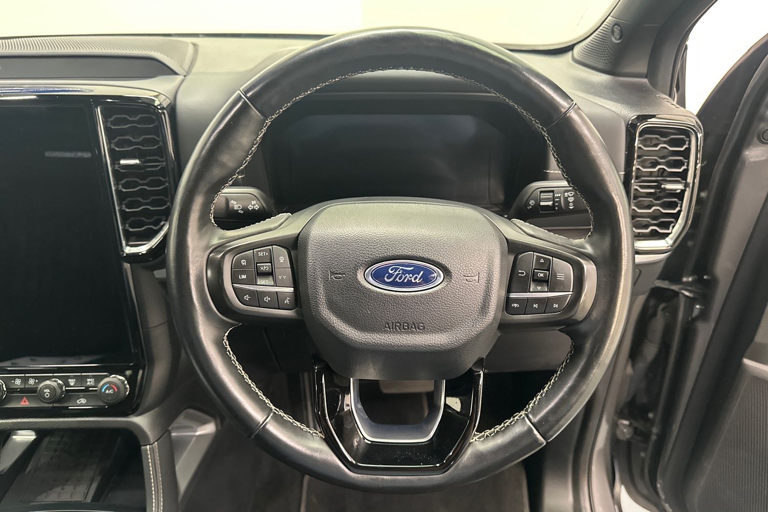 Used Ford Ranger 2024 for sale - 76007023: Photo 32