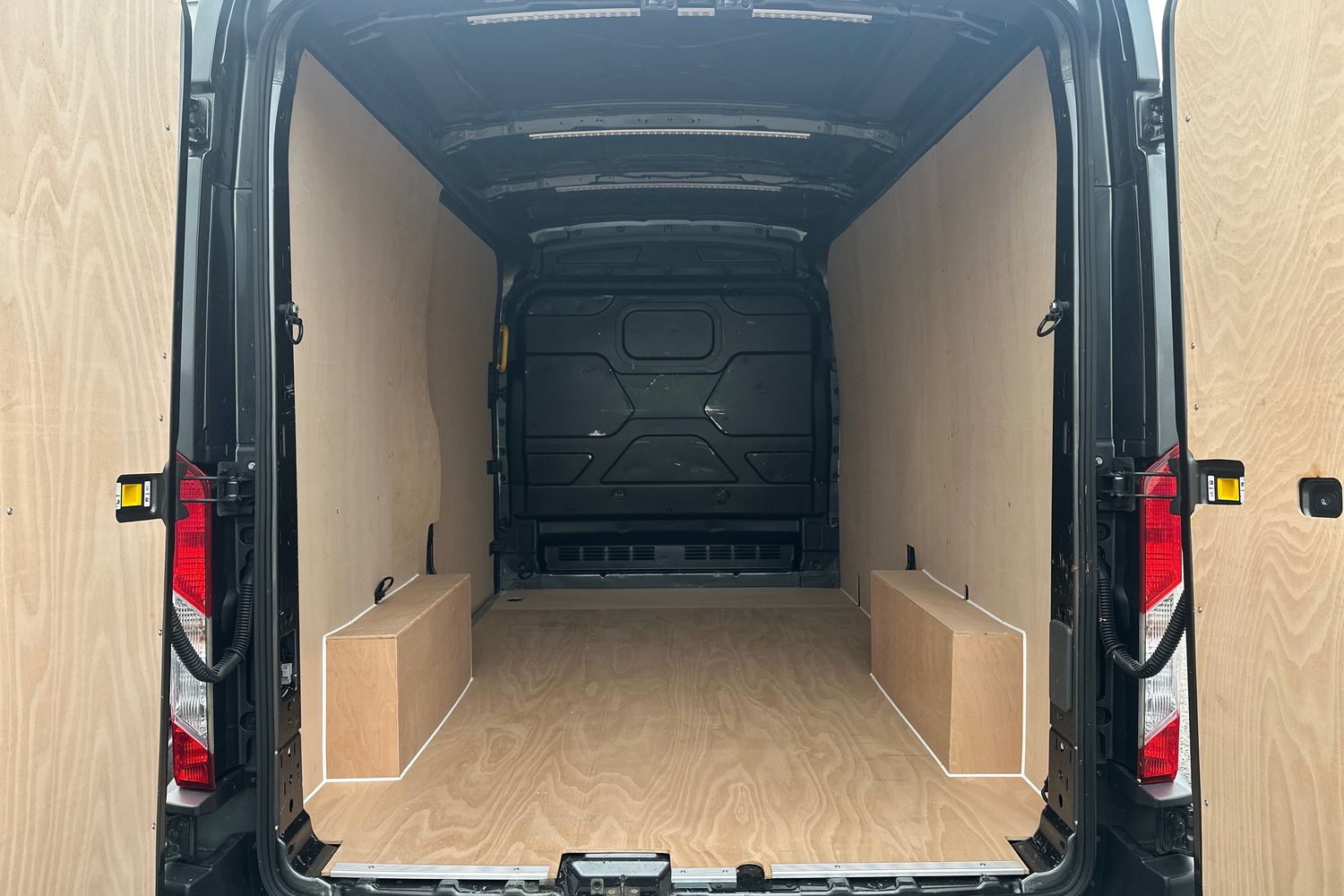 Used Ford Transit 2024 for sale - 76264290: Photo 15