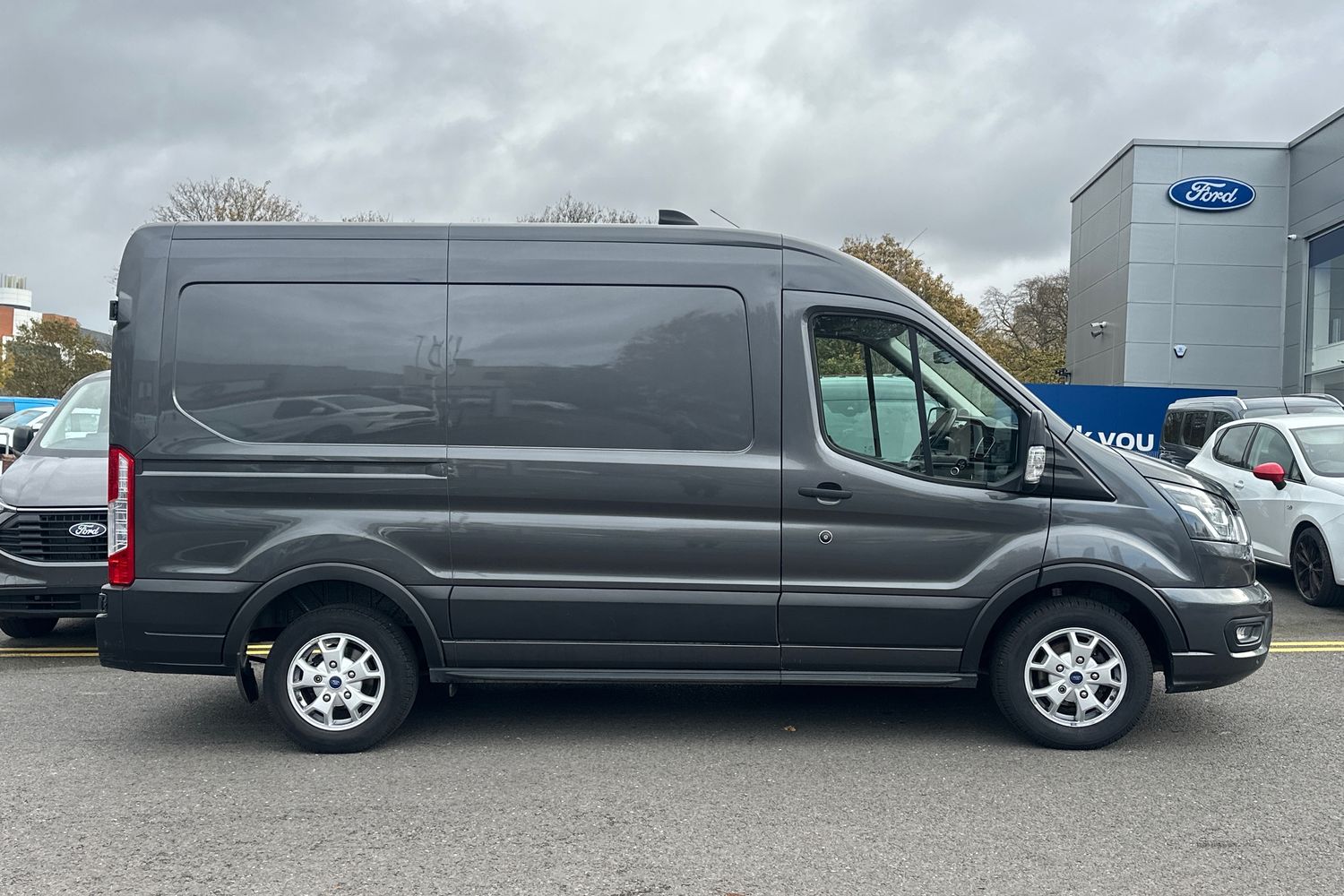 Used Ford Transit 2024 for sale - 76264290: Photo 3