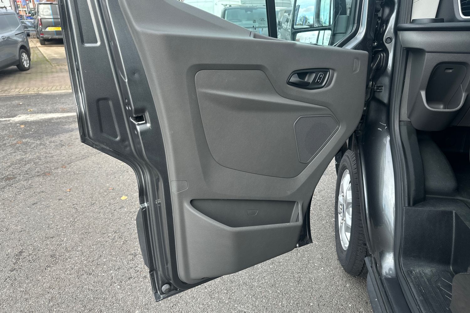 Used Ford Transit 2024 for sale - 76264290: Photo 33