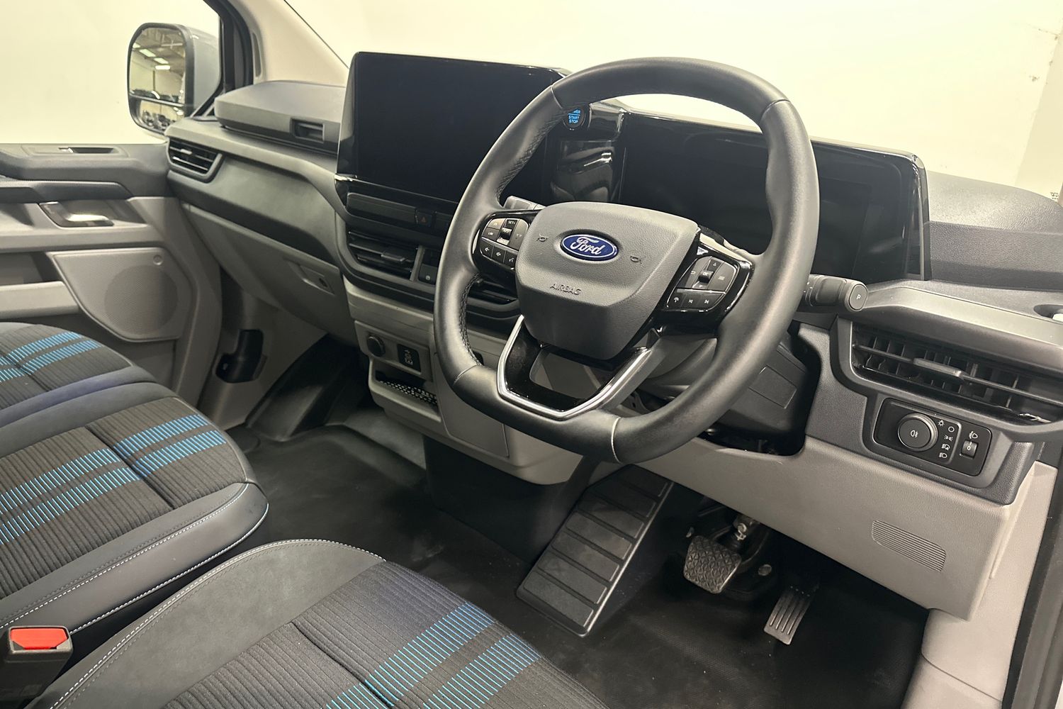 Used Ford Transit Custom 2025 for sale - 76320611: Photo 10