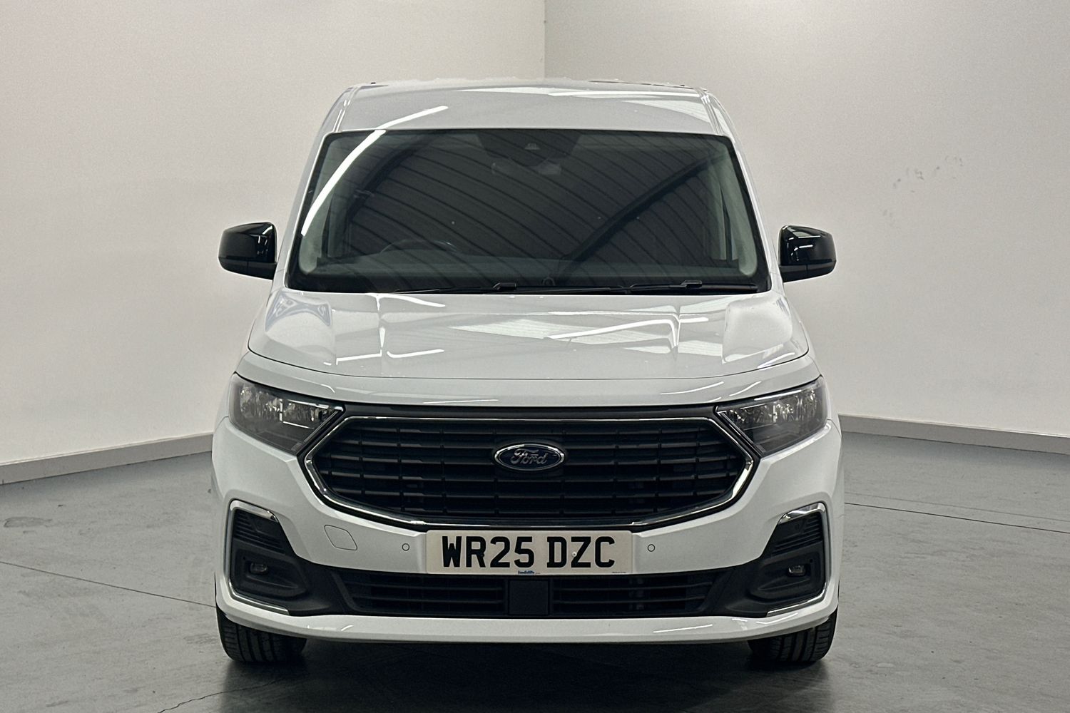 Used Ford Transit Connect 2025 for sale - 77277227: Photo 2