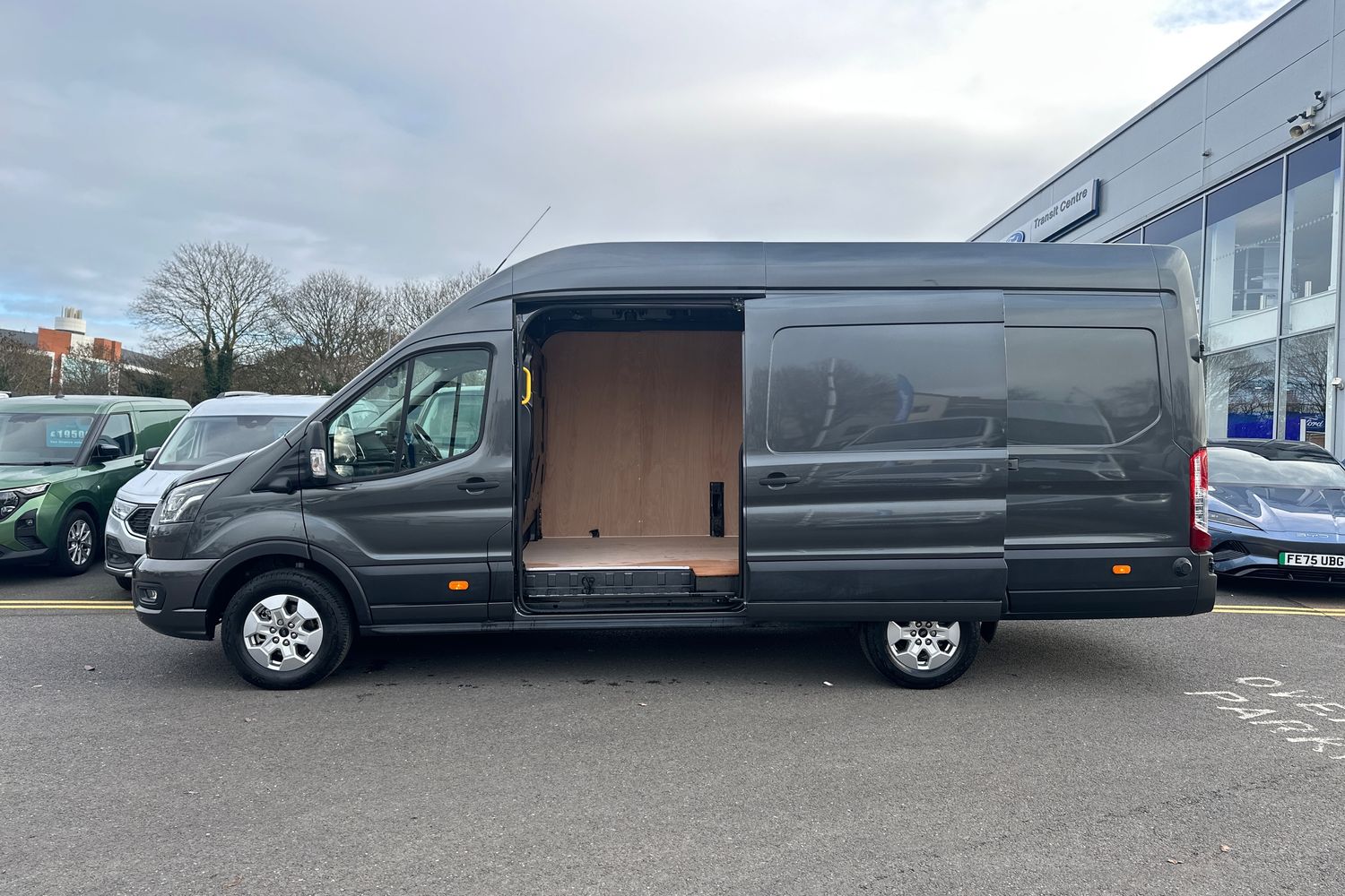 Used Ford Transit 2025 for sale - 76699162: Photo 16