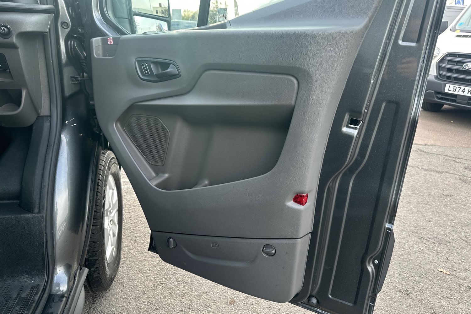 Used Ford Transit 2025 for sale - 76699162: Photo 37