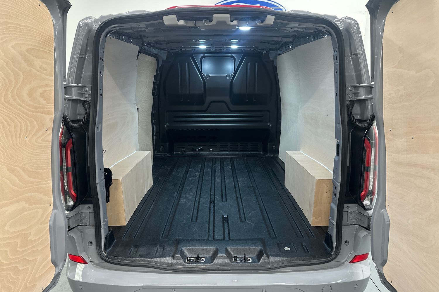 Used Ford Transit Custom 2025 for sale - 76547605: Photo 14