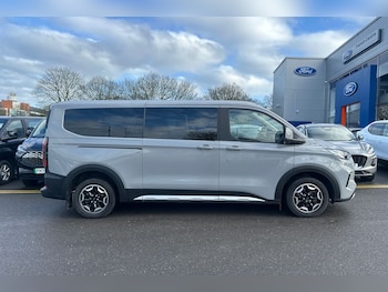 Used Ford Tourneo Custom 2025 for sale - 77272261: Photo