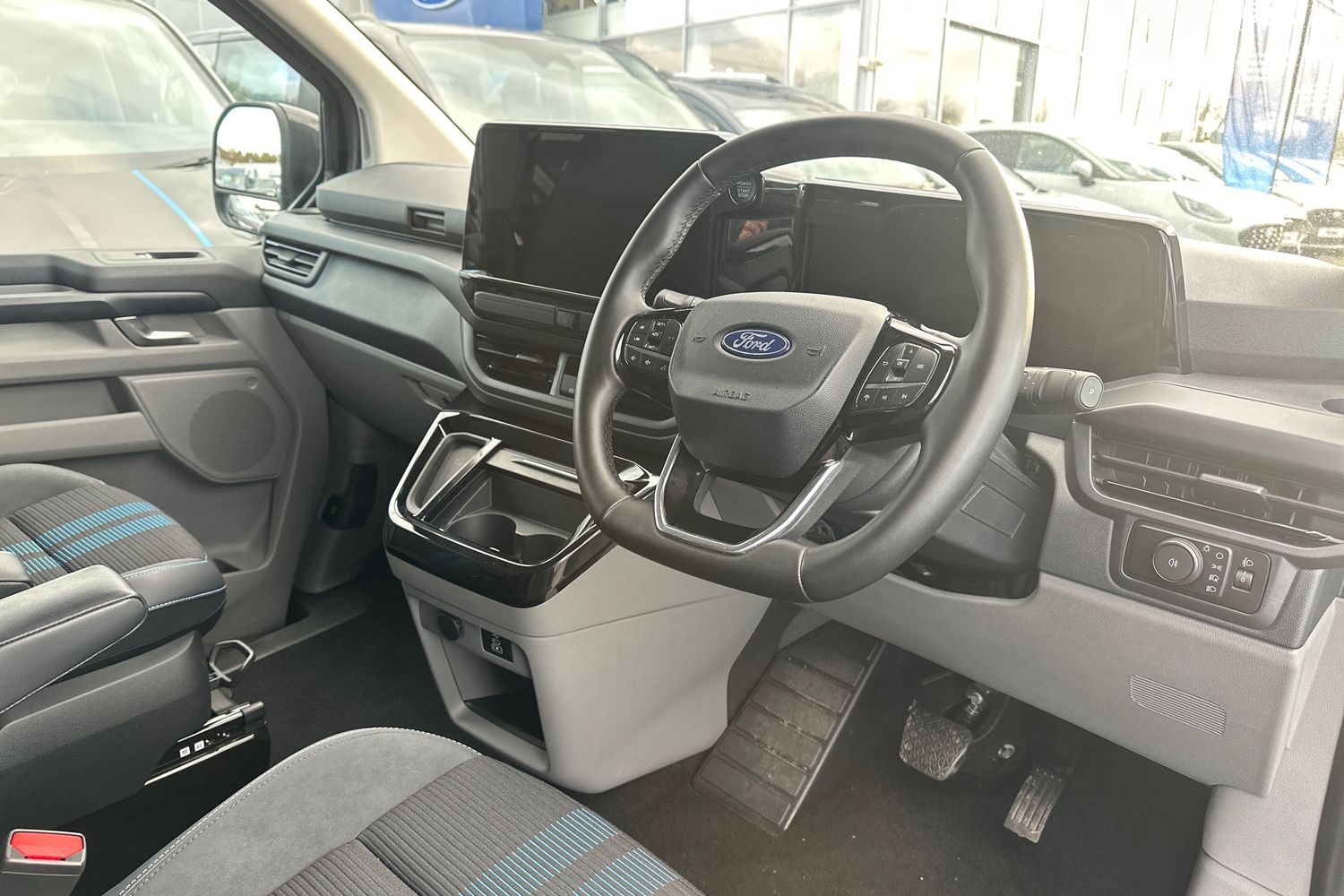 Used Ford Transit Custom 2025 for sale - 76924182: Photo 10