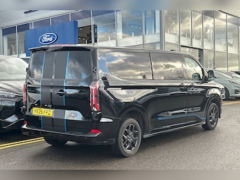 Used Ford Transit Custom 2025 for sale - 76924182: Photo