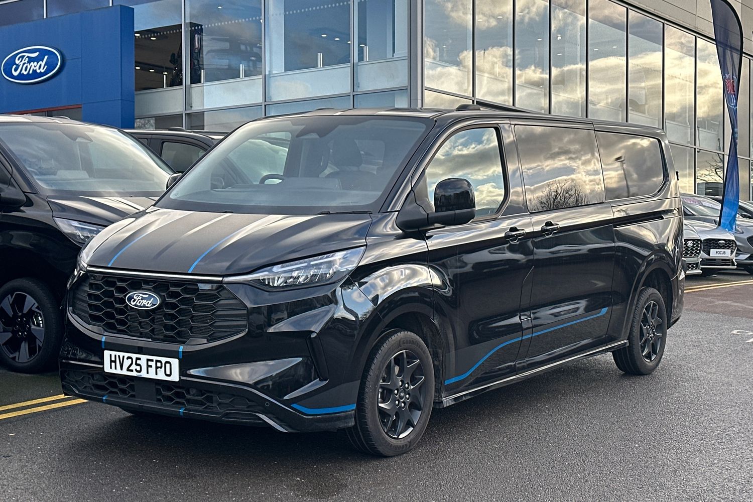 Used Ford Transit Custom 2025 for sale - 76924182: Photo 8