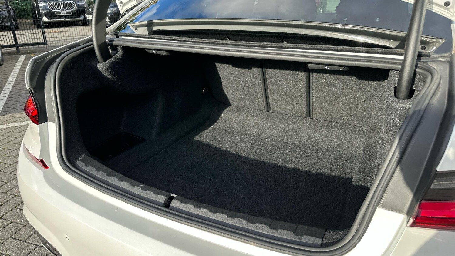 Used BMW 3 Series for sale - 77670814: Photo 13