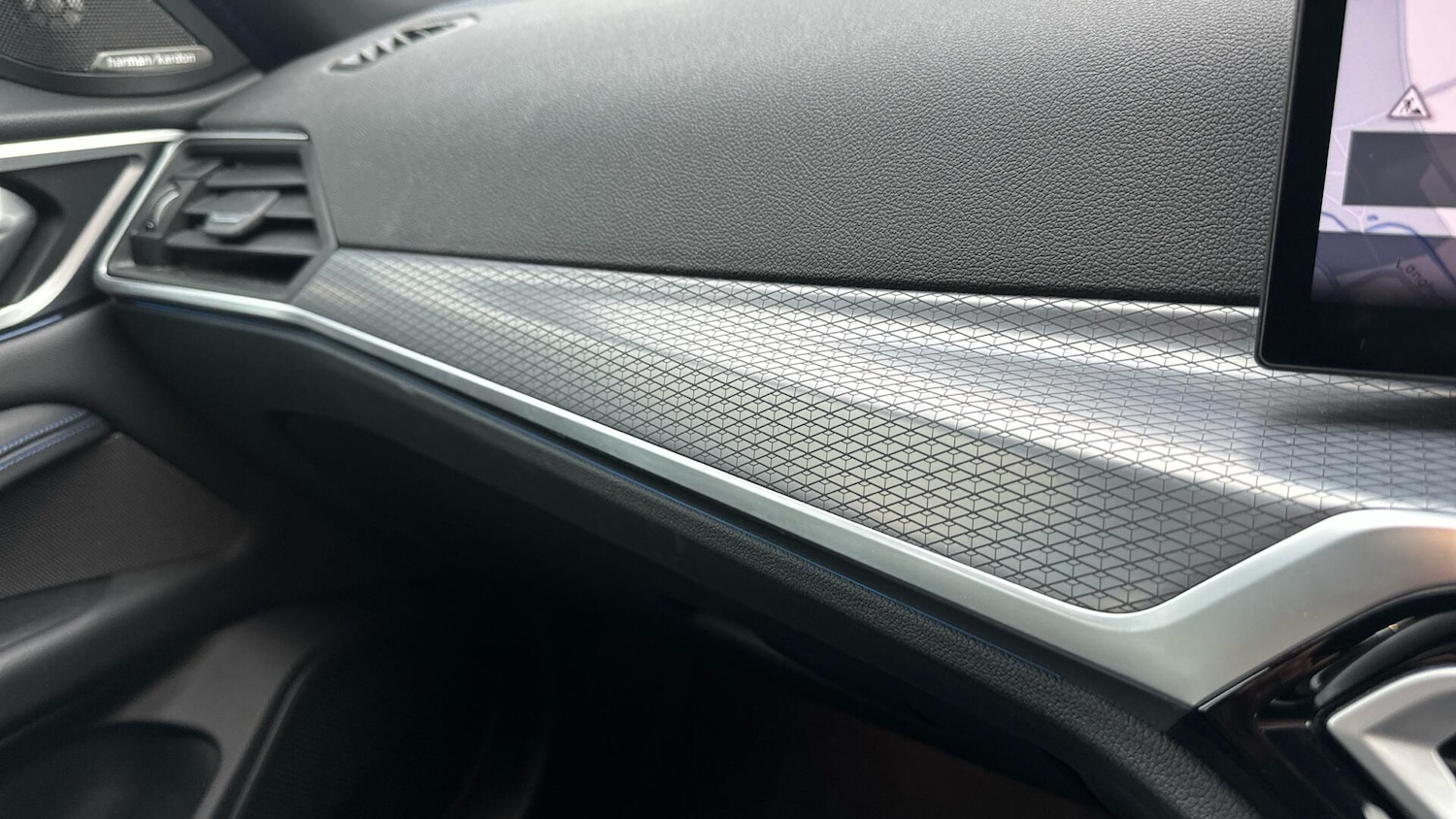 Used BMW i4 2024 for sale - 77625799: Photo 31