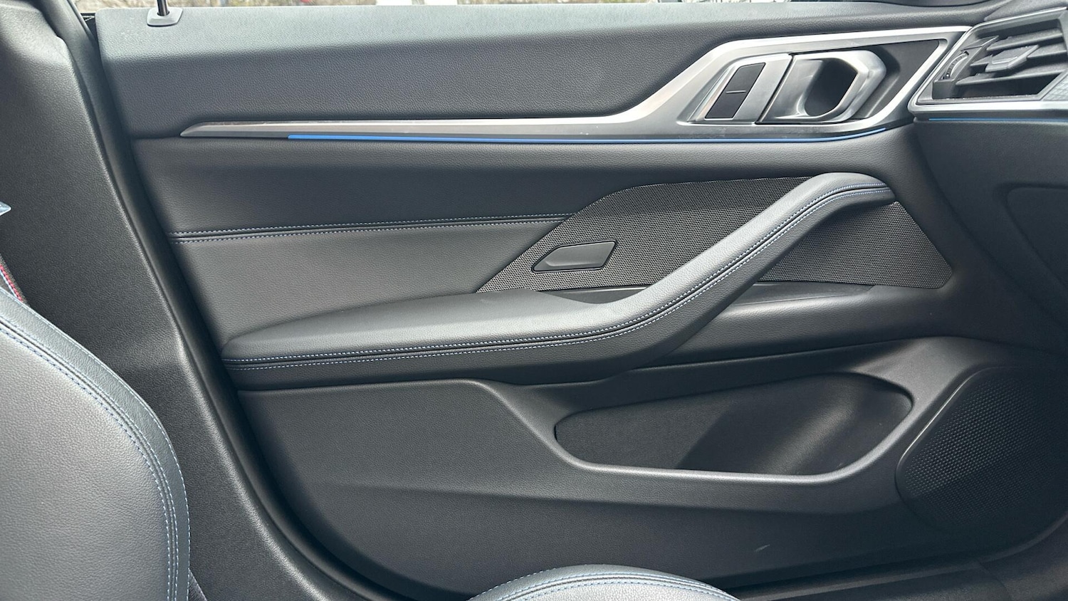 Used BMW i4 2024 for sale - 77625799: Photo 32