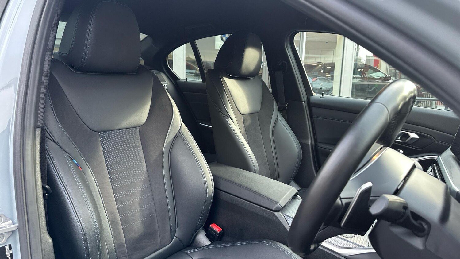 Used BMW 3 Series 2024 for sale - 77604556: Photo 21