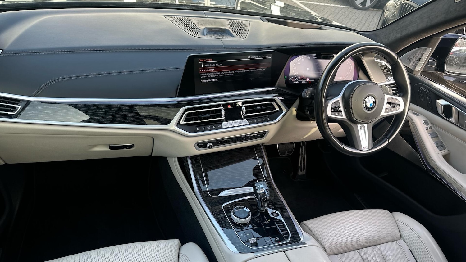 Used BMW X7 2022 for sale - 77626264: Photo 8