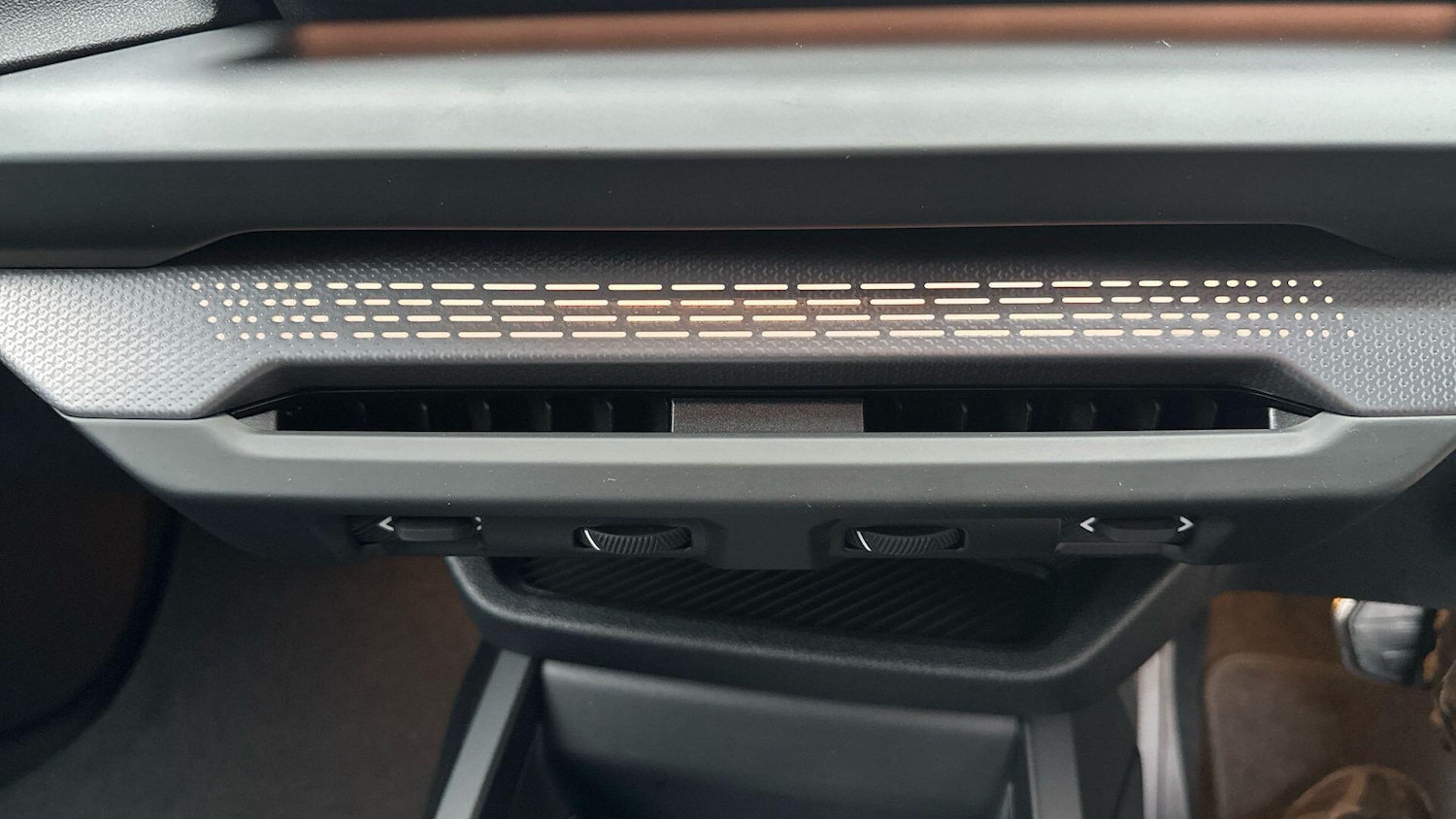 Used BMW 1 Series 2025 for sale - 77604560: Photo 25