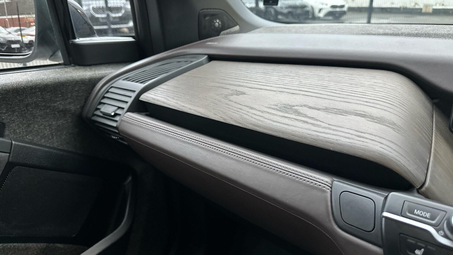 Used BMW i3 2021 for sale - 77604580: Photo 39