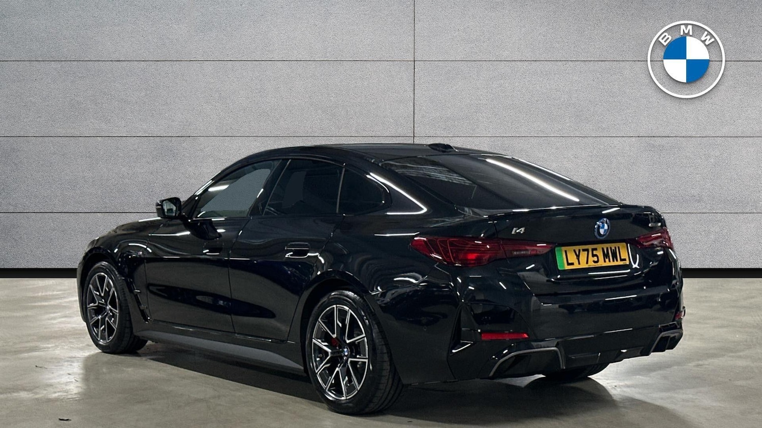 Used BMW i4 for sale - 78135833: Photo 2