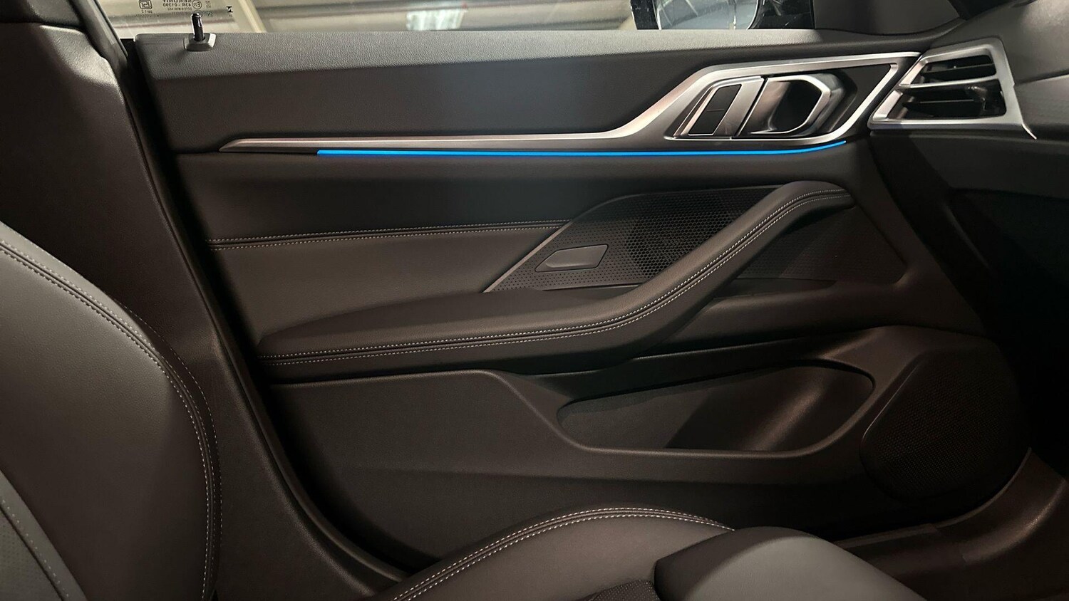 Used BMW i4 for sale - 78135833: Photo 24