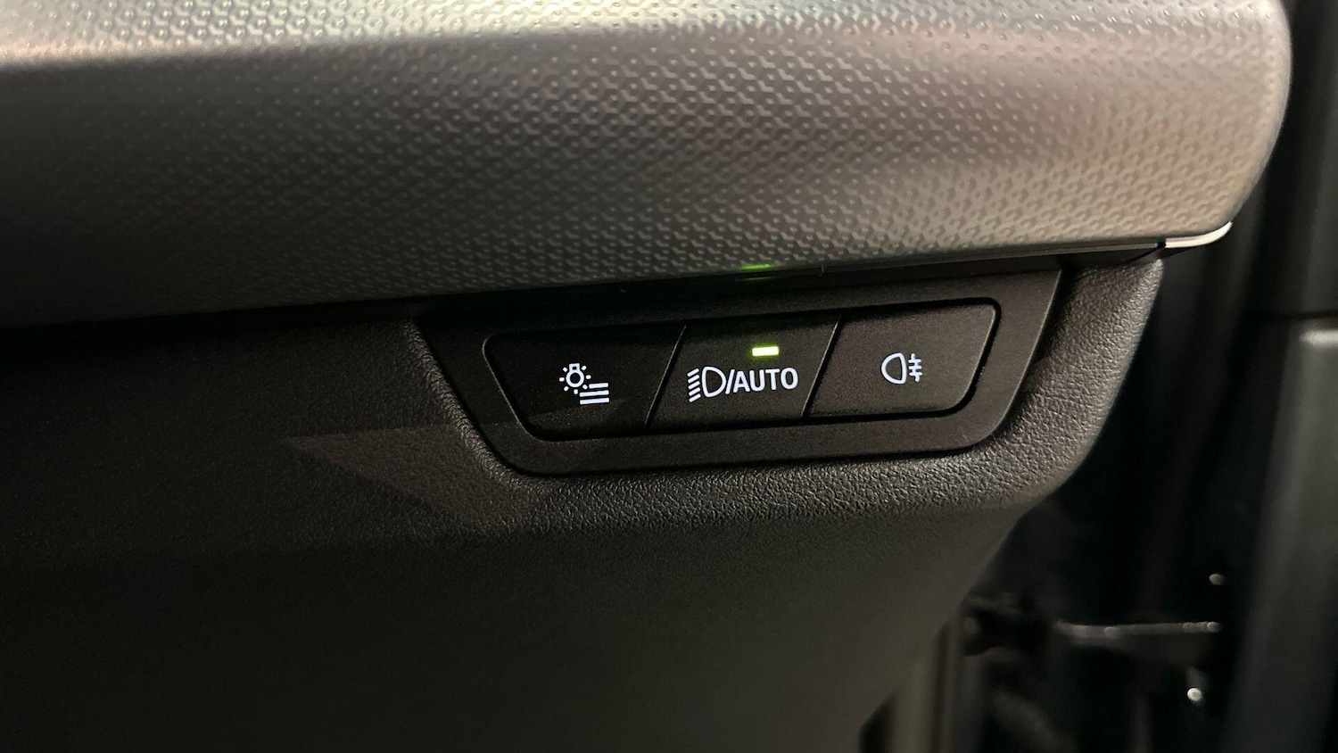 Used BMW iX2 for sale - 78135837: Photo 32