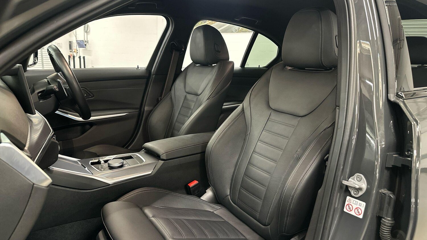 Used BMW 3 Series 2023 for sale - 77604540: Photo 46