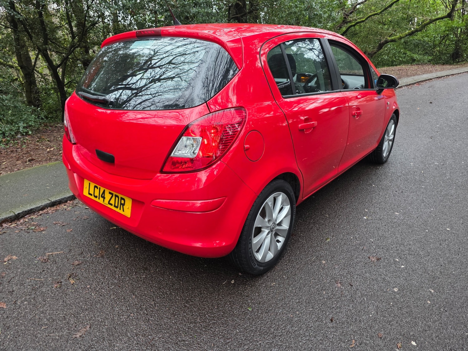 Used Vauxhall Corsa 2014 for sale - 77582237: Photo 3