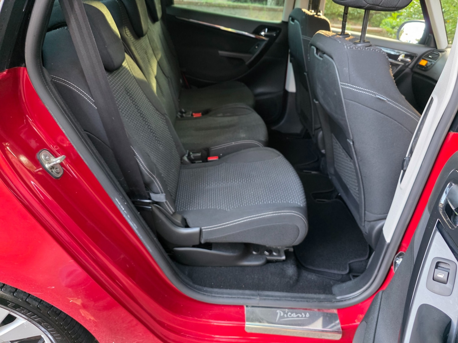 Used Citroen C4 Picasso 2013 for sale - 76352185: Photo 29