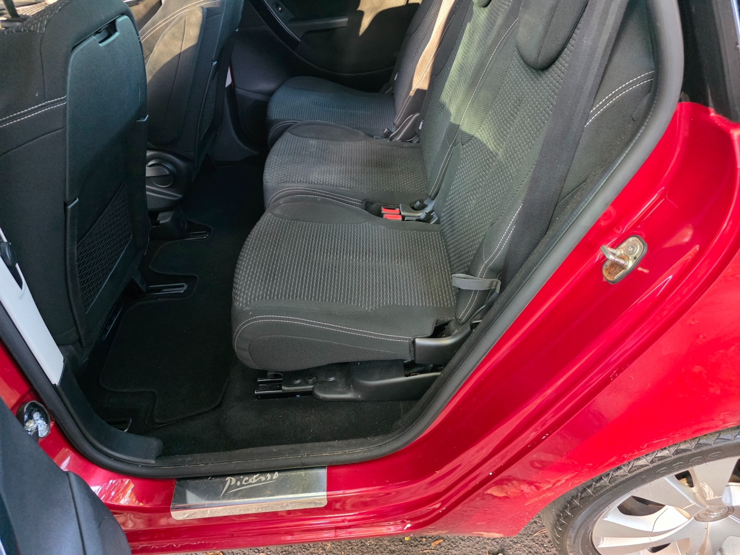 Used Citroen C4 Picasso 2013 for sale - 76352185: Photo 38