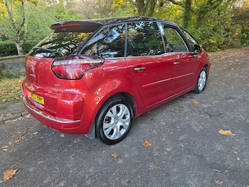 Used Citroen C4 Picasso 2013 for sale - 76352185: Photo