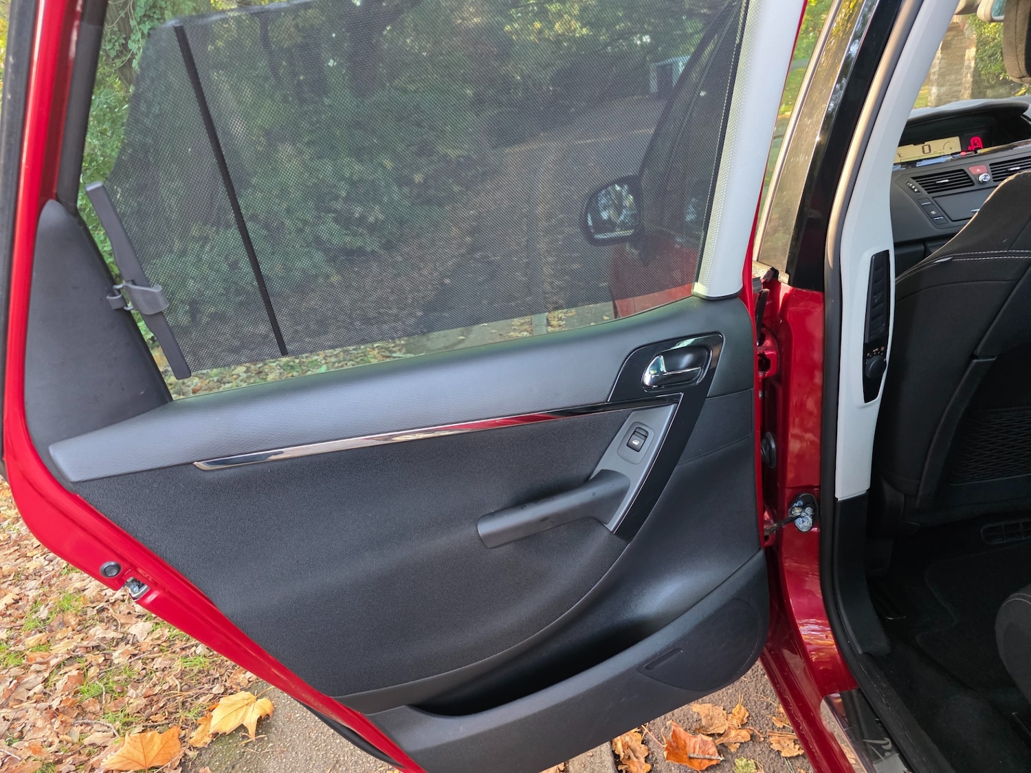 Used Citroen C4 Picasso 2013 for sale - 76352185: Photo 42