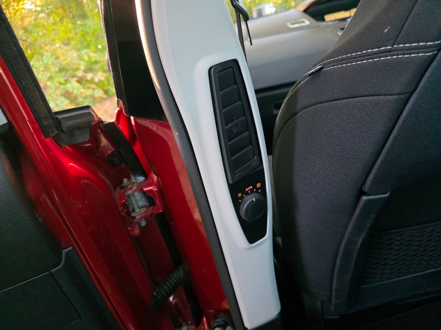 Used Citroen C4 Picasso 2013 for sale - 76352185: Photo 43