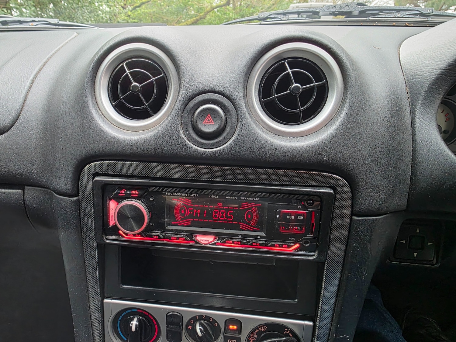 Used Mazda MX-5 2004 for sale - 77999282: Photo 19