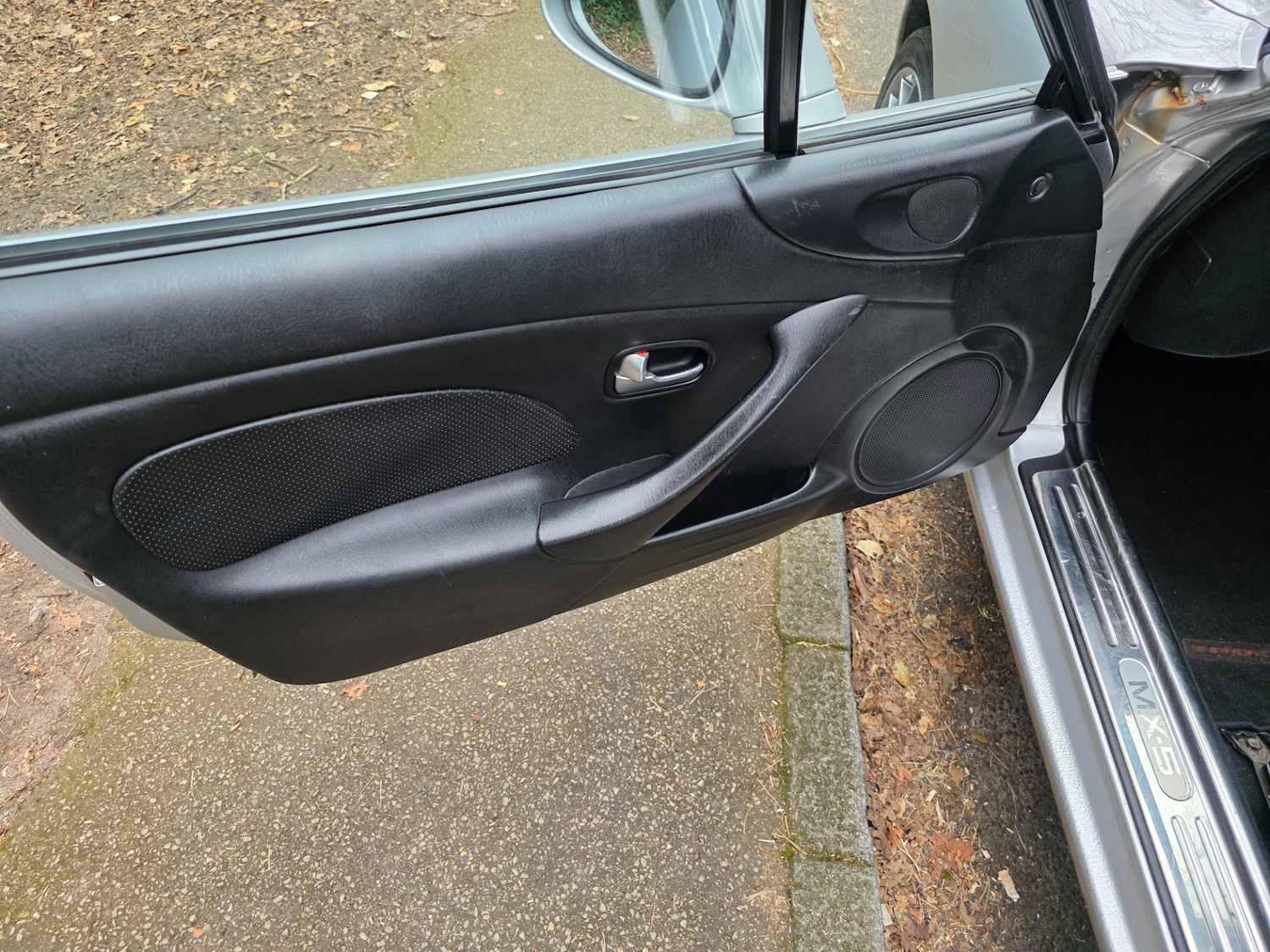 Used Mazda MX-5 2004 for sale - 77999282: Photo 31