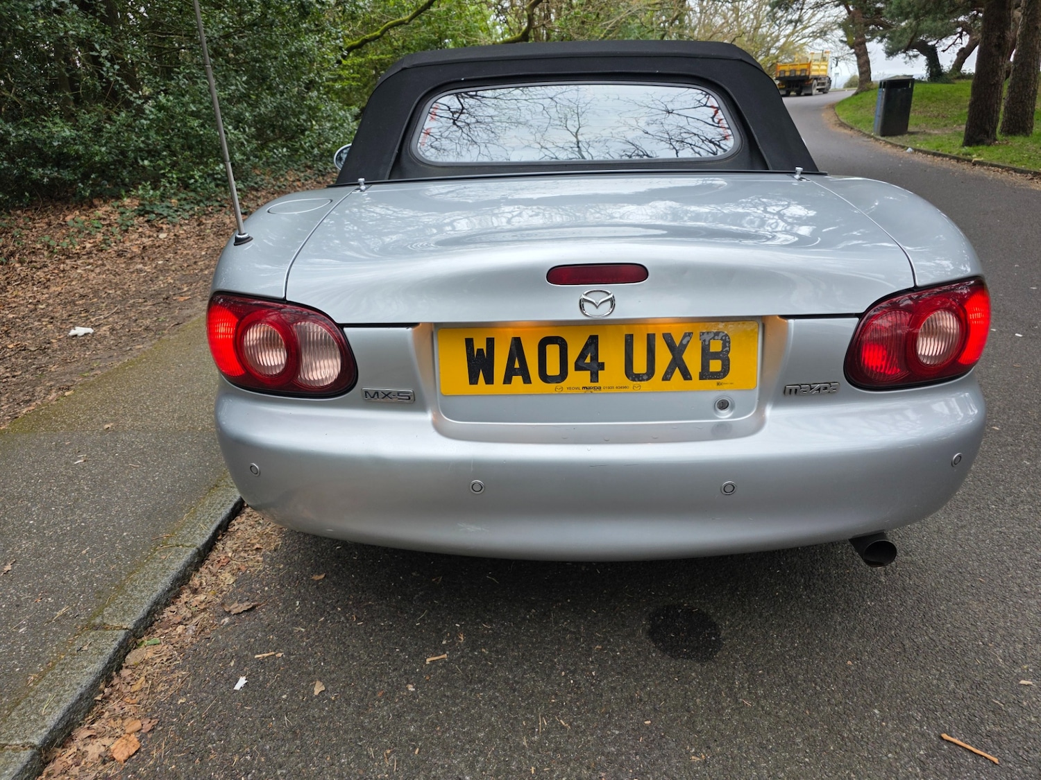 Used Mazda MX-5 2004 for sale - 77999282: Photo 5