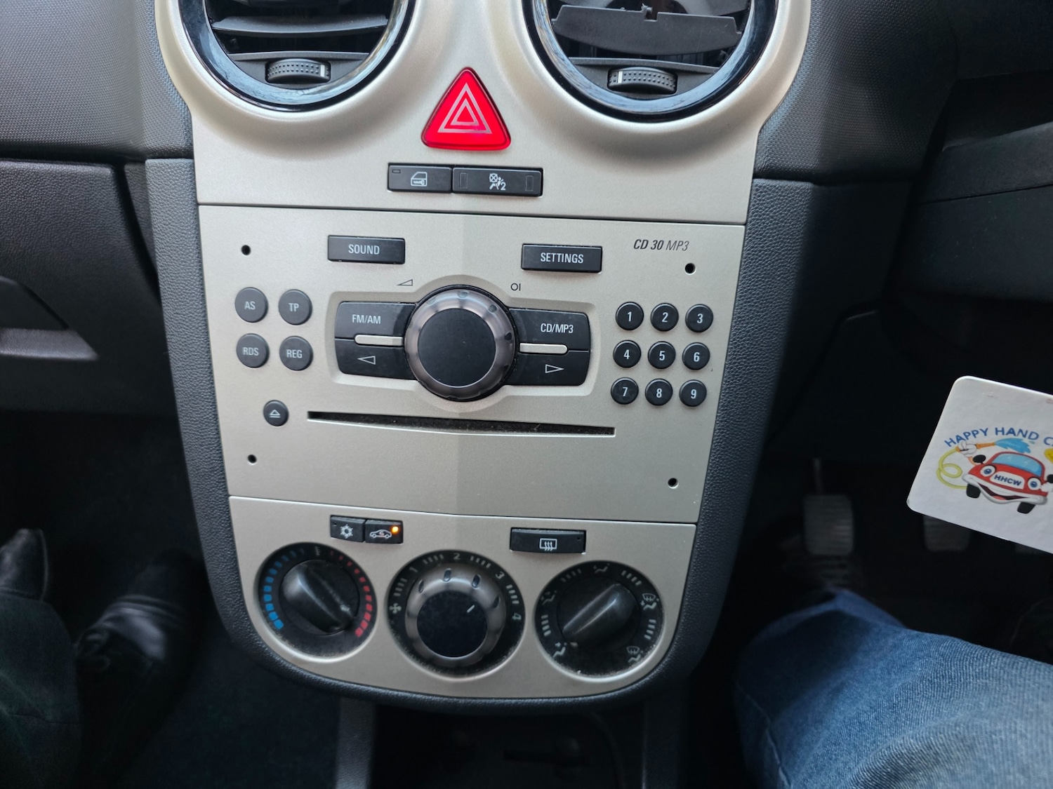 Used Vauxhall Corsa 2010 for sale - 77093503: Photo 14