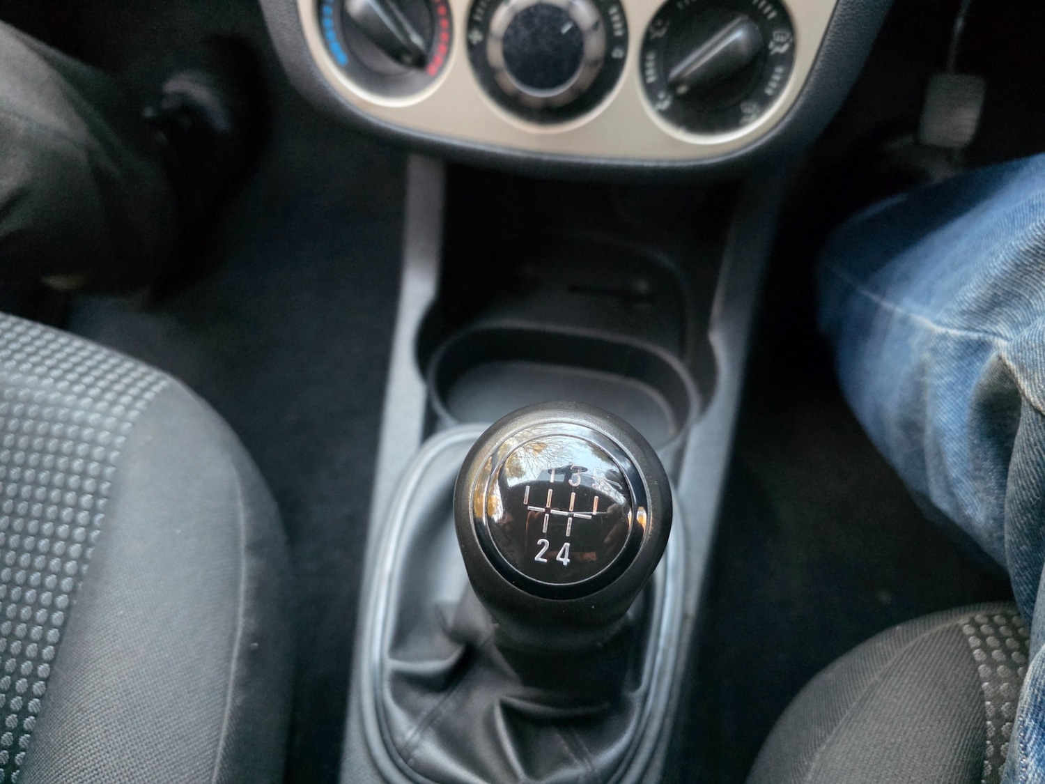 Used Vauxhall Corsa 2010 for sale - 77093503: Photo 15